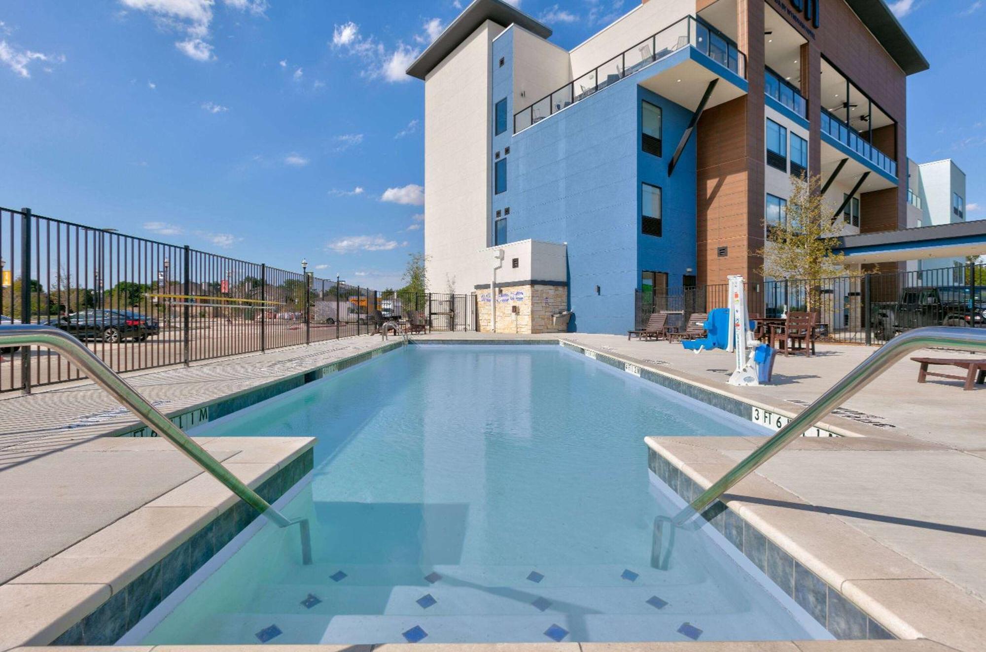 The Elm, A Ramada By Wyndham Hotell Little Elm Eksteriør bilde